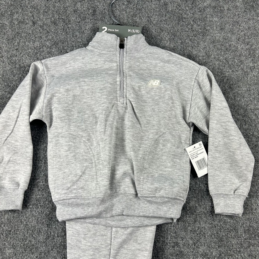 New Balance Fleece Sweatsuit Set Girls 5/6 Gray 2 Piece Quarter Zip Pants Outfit - Picture 3 of 9